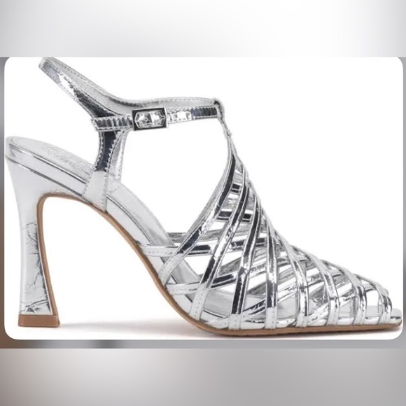 Vince Camuto Shoes - Vince Camuto Scarla silver metallic caged Heeled Sandals heels size 11 brand new